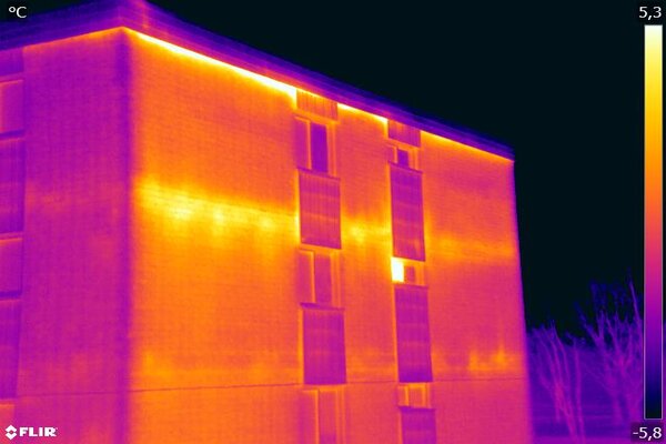 Perte de chaleur et pont thermique, thermographie extérieure
