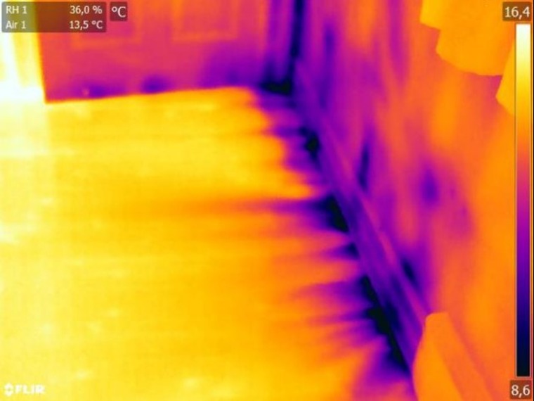 INFILTRATION D'AIR AU PLANCHER